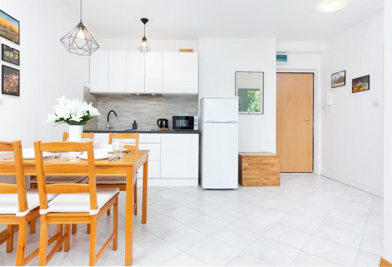 Apartments Warsaw Browarna By Noclegi Renters 외부 사진